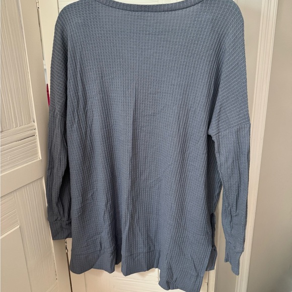 Zenana V-neck Tunic - Picture 3 of 3